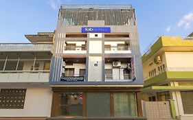Fabhotel Govindam Royal Stay